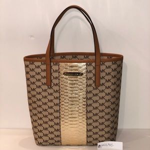 🆕 Michael Kors Center Stripe Tote/Handbag NWOTA